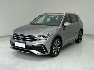 2022 Volkswagen Tiguan L II Рестайлинг (China Market), серый, 2250000 рублей, вид 1