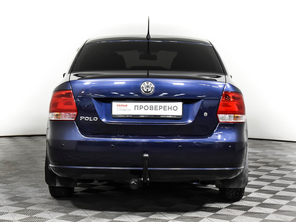 2014 Volkswagen Polo V, синий - вид 5