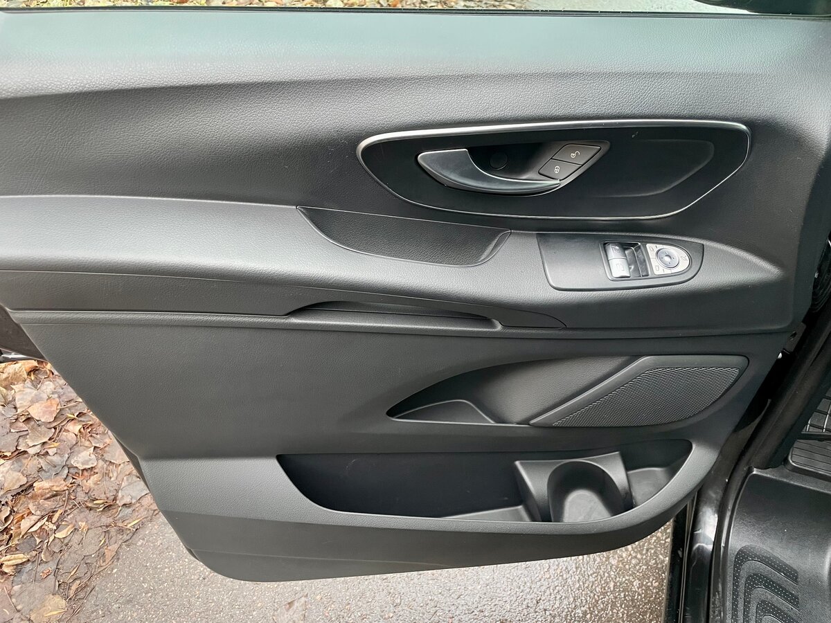 2018 Mercedes-Benz Vito 116 CDI L3 III (W447), чёрный - вид 13