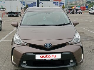 2015 Toyota Prius Alpha I (ZVW40/41) Рестайлинг, коричневый, 1450000 рублей, вид 1