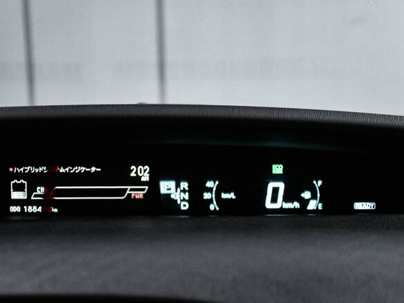 2012 Toyota Prius III Рестайлинг (XW30), серый, 1199000 рублей - вид 12