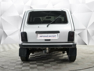 2018 Lada (ВАЗ) 2121 (4x4) I Рестайлинг, серебристый, 537000 рублей, вид 5