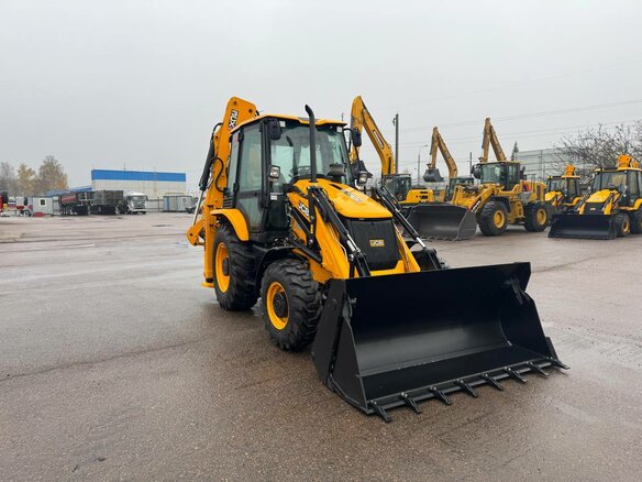 2025 JCB 3CX, жёлтый, 12000000 рублей