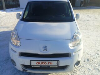 2013 Peugeot Partner II Рестайлинг, белый, 575000 рублей, вид 1