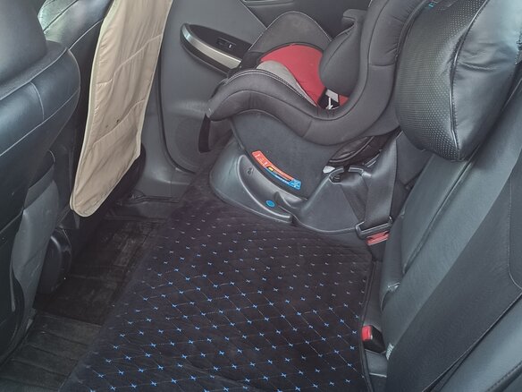 2011 Toyota Prius III Рестайлинг (XW30), фиолетовый, 999999 рублей - вид 21