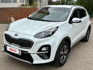 2019 Kia Sportage IV Рестайлинг, белый, 2480000 рублей, вид 1