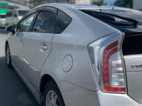 2012 Toyota Prius III Рестайлинг (XW30), серый, 940000 рублей - вид 5