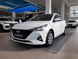 2020 Hyundai Solaris II Рестайлинг, белый, 1149000 рублей, вид 1