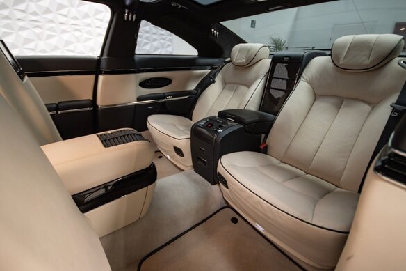 Купить б/у Maybach 57 I Рестайлинг S Xenatec Coupe 6.0 AT (612 л.с ...