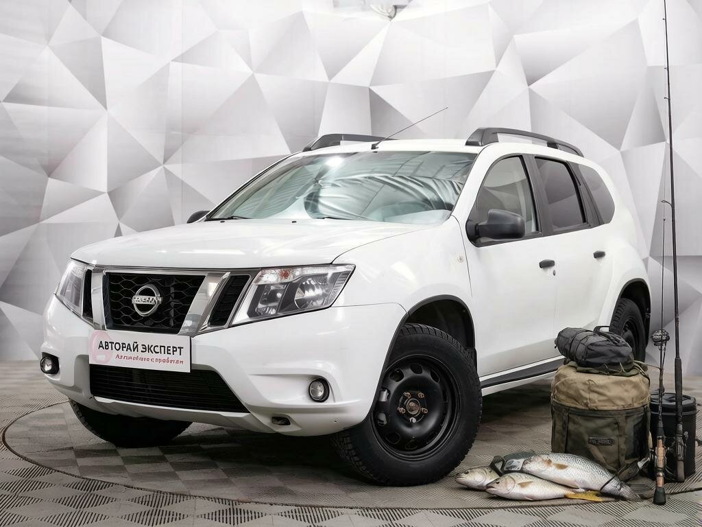 Nissan Terrano III (D10)