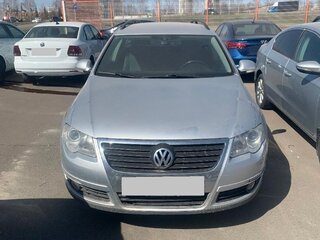 2009 Volkswagen Passat B6, серебристый, 452000 рублей, вид 1