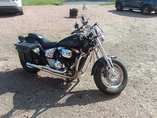 Suzuki Desperado VZ400
