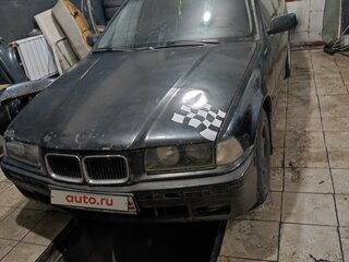 1996 BMW 3 серии 318i III (E36), чёрный, 125000 рублей, вид 1