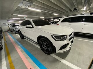 2022 Mercedes-Benz GLC Coupe 300 I (C253) Рестайлинг, белый, 4400000 рублей, вид 1