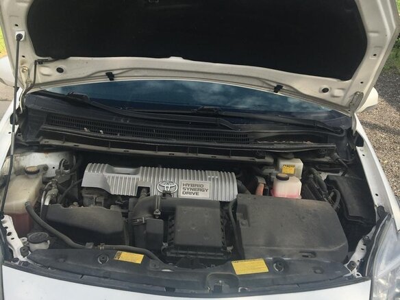 2012 Toyota Prius III Рестайлинг (XW30), белый, 1360000 рублей - вид 7