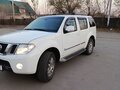 2010 Nissan Pathfinder III Рестайлинг, белый, 1050000 рублей