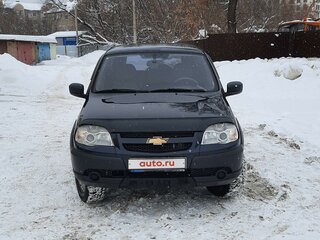 2012 Chevrolet Niva I Рестайлинг, чёрный, 440000 рублей, вид 1