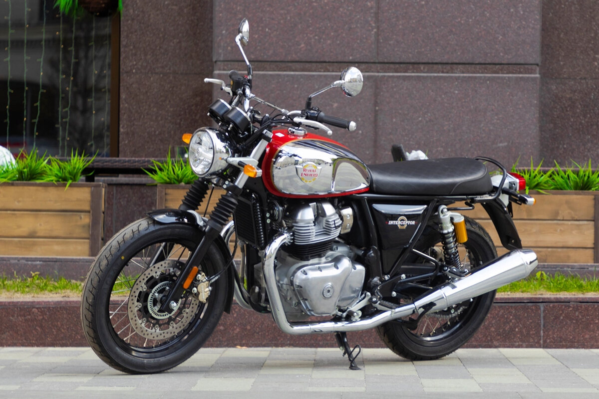 Royal Enfield INT650