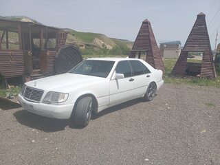 1991 Mercedes-Benz S-Класс 500 III (W140), белый, 550000 рублей, вид 1