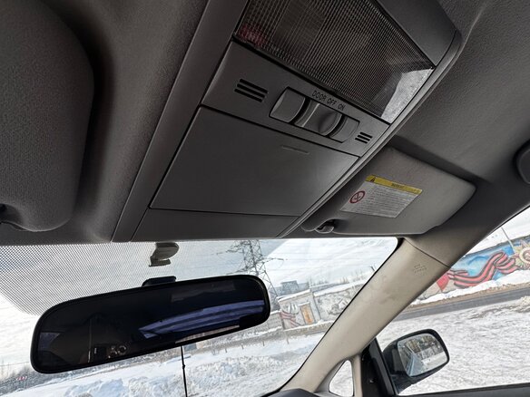 2007 Toyota Prius II Рестайлинг (XW20), серебристый, 550000 рублей - вид 8