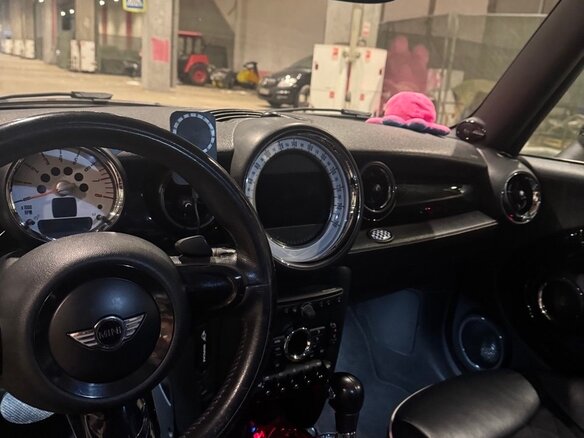 2013 Mini Clubman Cooper I Рестайлинг, белый - вид 14