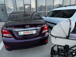2012 Hyundai Solaris I, фиолетовый, 380000 рублей, вид 4