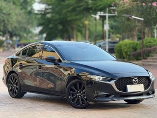 2024 Mazda 3 IV (BP), чёрный, 2420000 рублей, вид 1