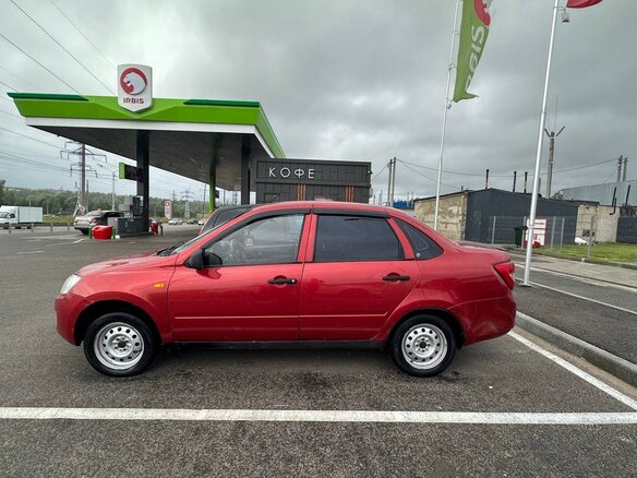 Купить б/у Lada (ВАЗ) Granta I 1.6 MT (87 л.с.) бензин механика в ...