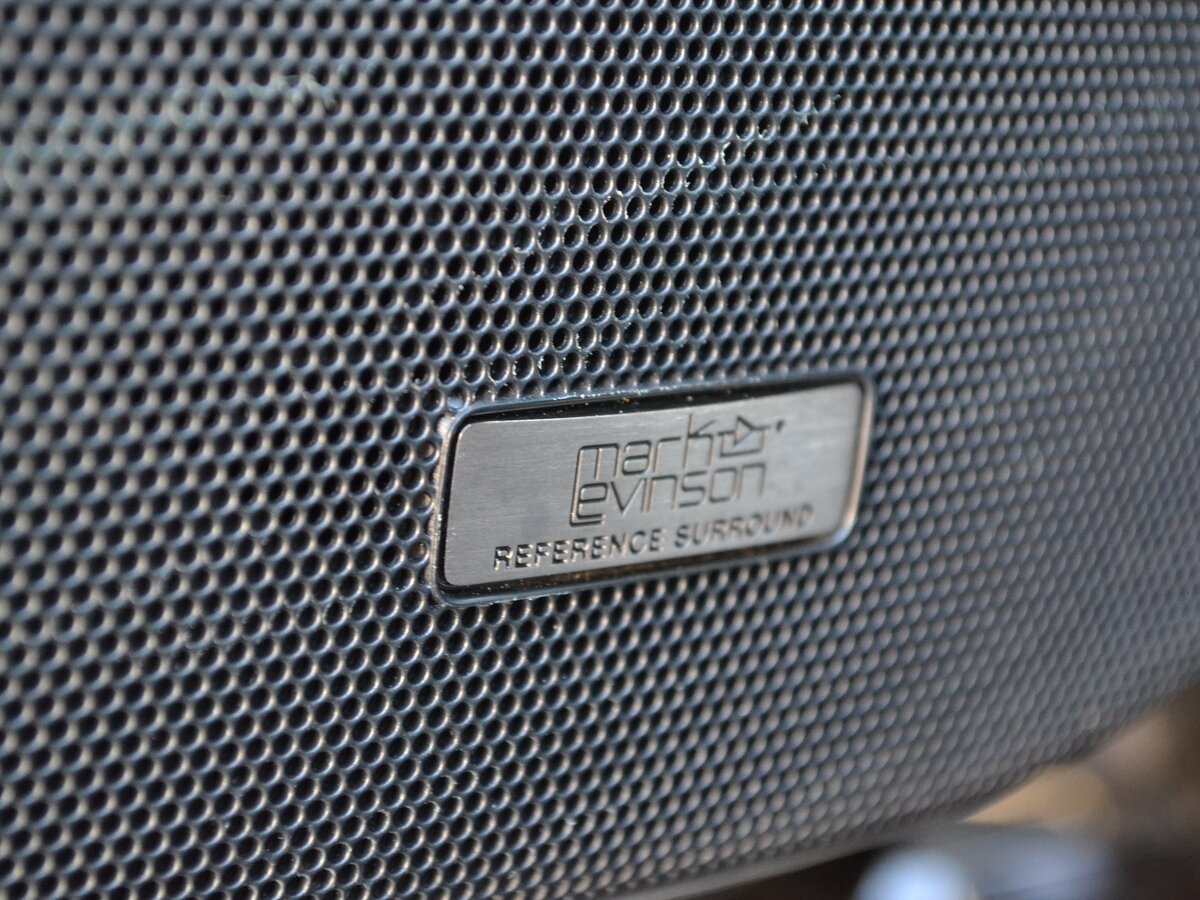 LEXUS LX - фото 20