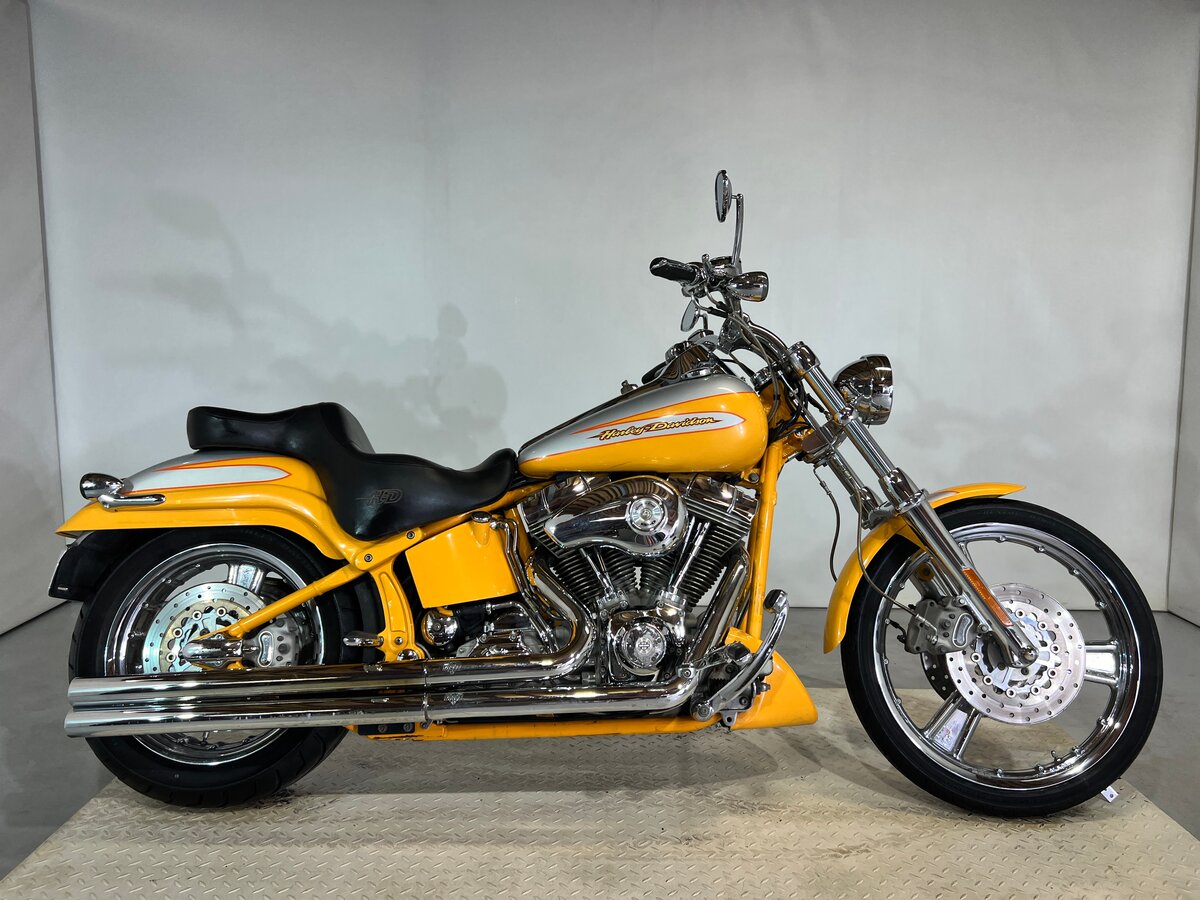 Harley-Davidson Softail Deuce