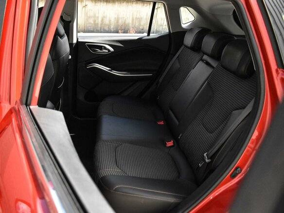 2023 Москвич 3, красный, 1435000 рублей - вид 8