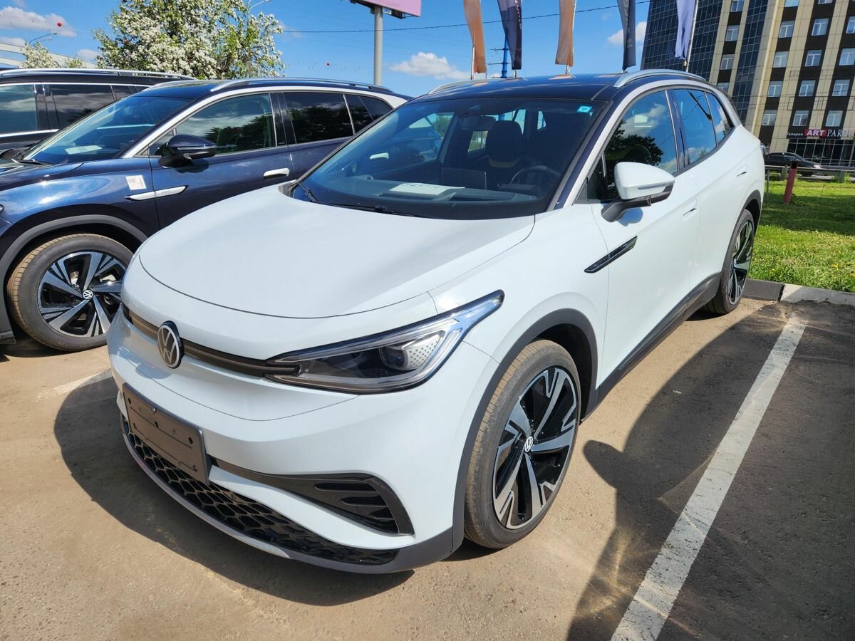 Купить новый Volkswagen ID.4 электро автомат в Химках: белый 2022 ...