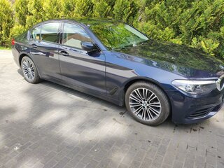 2019 BMW 5 серии 520d xDrive VII (G30/G31), синий, 3350000 рублей, вид 1