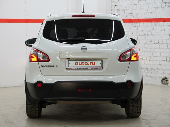 2011 Nissan Qashqai I Рестайлинг, белый - вид 16