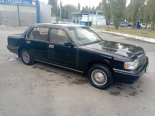 1992 Toyota Crown VIII (S130), чёрный, 390000 рублей, вид 1