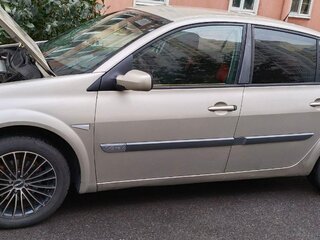 2006 Renault Megane II, бежевый, 450000 рублей, вид 1
