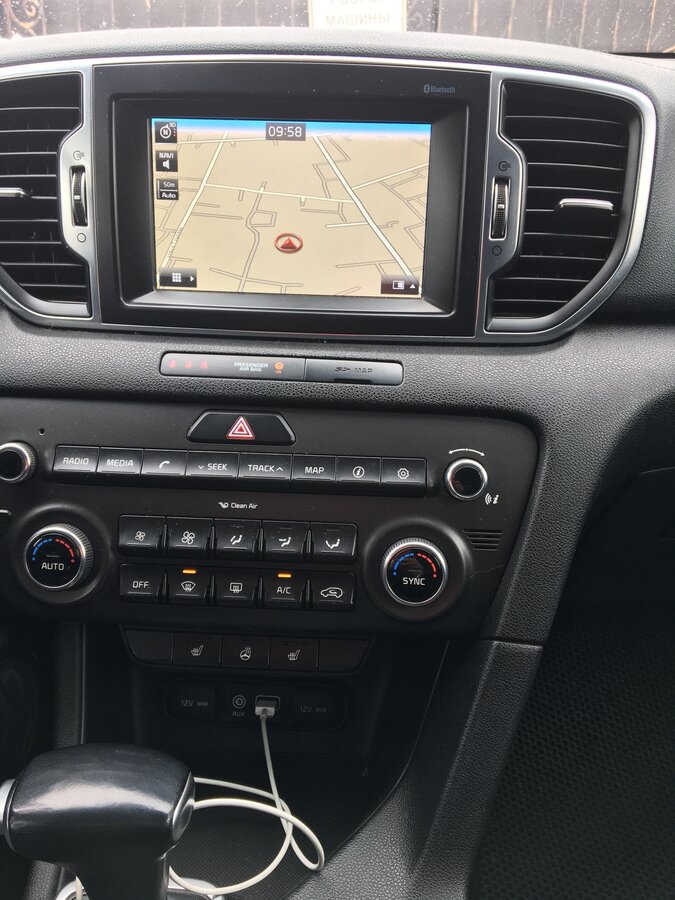 Купить б/у Kia Sportage IV 2.0 AT (150 л.с.) бензин автомат в Орехово ...