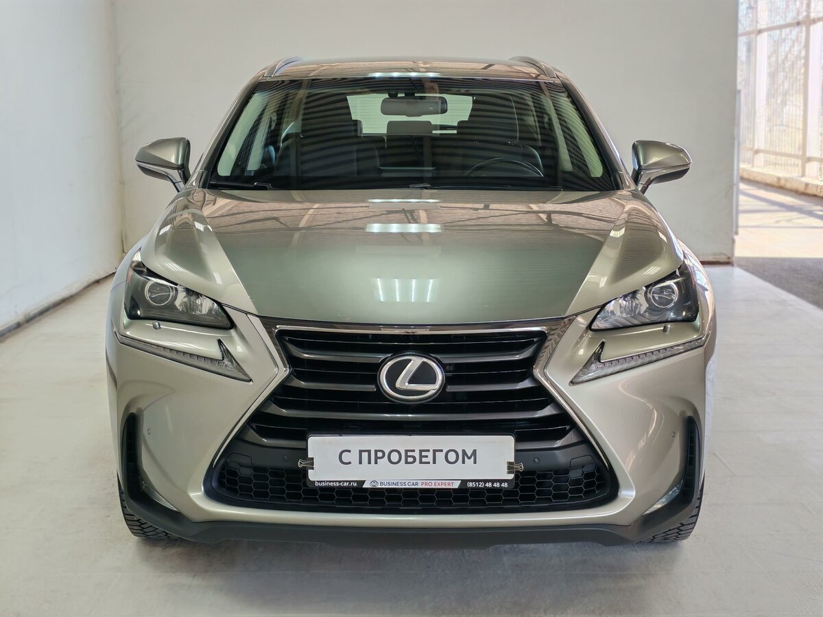 Lexus NX I