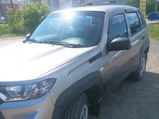 2021 Lada (ВАЗ) Niva I Рестайлинг (Travel), серый, 1171000 рублей, вид 1