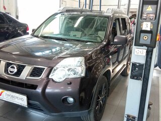 2012 Nissan X-Trail II Рестайлинг, коричневый, 899000 рублей, вид 1