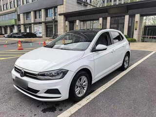 2022 Volkswagen Polo Plus (China Market), белый, 1050000 рублей, вид 1