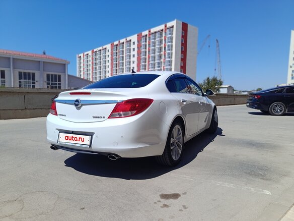 2013 Opel Insignia I, белый, 1400000 рублей - вид 2