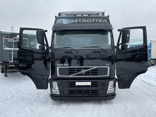 2007 Volvo FH, чёрный, 2650000 рублей, вид 1