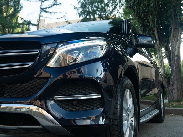 2016 Mercedes-Benz GLE 400 I (W166), синий, 4250000 рублей - вид 14