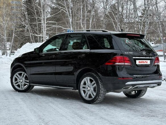 2016 Mercedes-Benz GLE 400 I (W166), чёрный, 3650000 рублей - вид 2