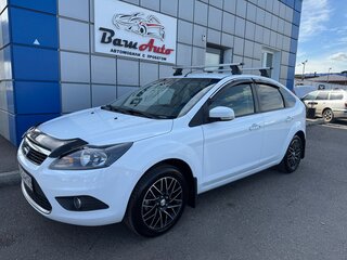 2010 Ford Focus II Рестайлинг, белый, 697000 рублей, вид 1