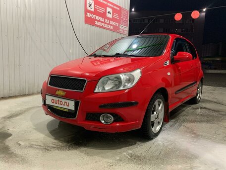 2008 Chevrolet Aveo I Рестайлинг, красный, 299000 рублей, вид 1