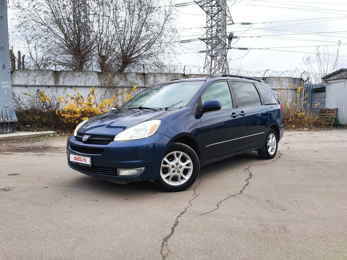 Купить б/у Toyota Sienna II 3.3 AT (233 л.с.) 4WD бензин автомат в ...