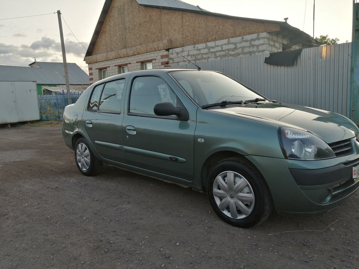 Купить б/у Renault Symbol I Рестайлинг 2 1.4 MT (75 л.с.) бензин ...