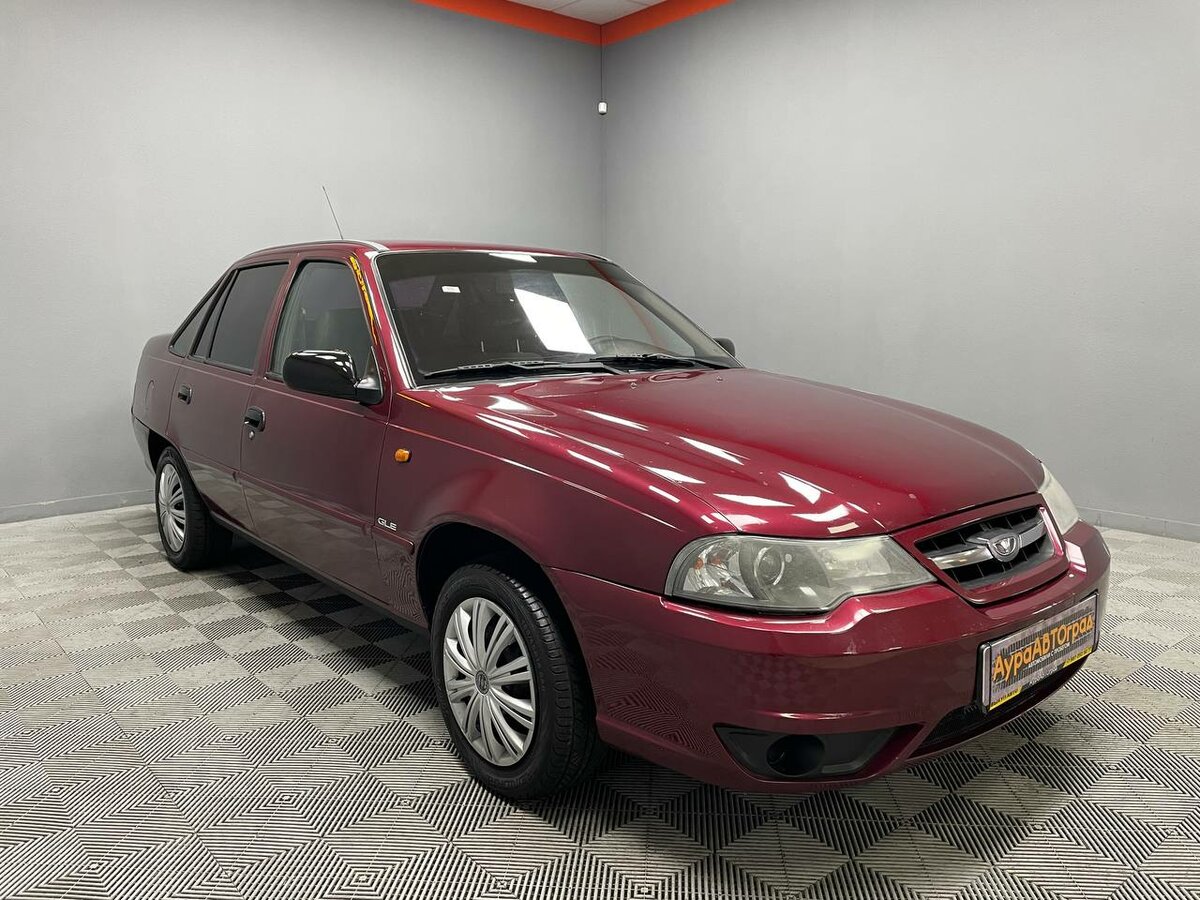 Купить б/у Daewoo Nexia I Рестайлинг 1.5 MT (80 л.с.) бензин механика в ...